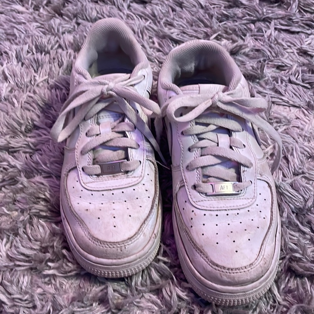 White Womens Nike Air Force size 5.5